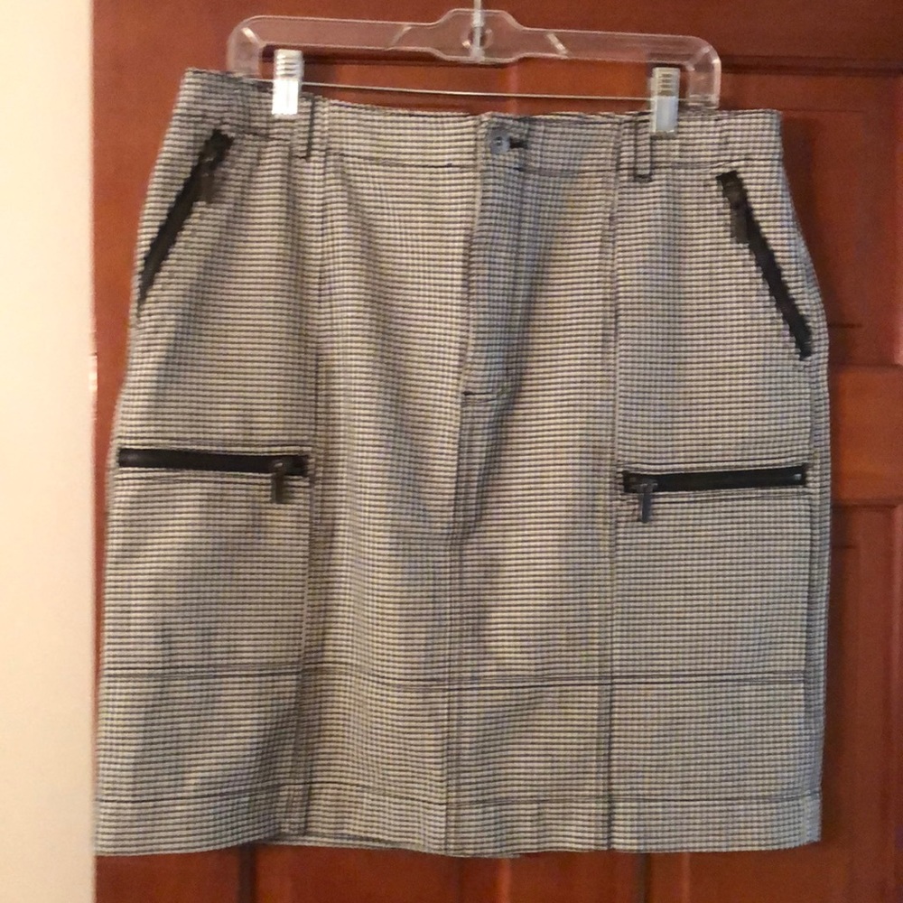 Liz Claiborne Skirt